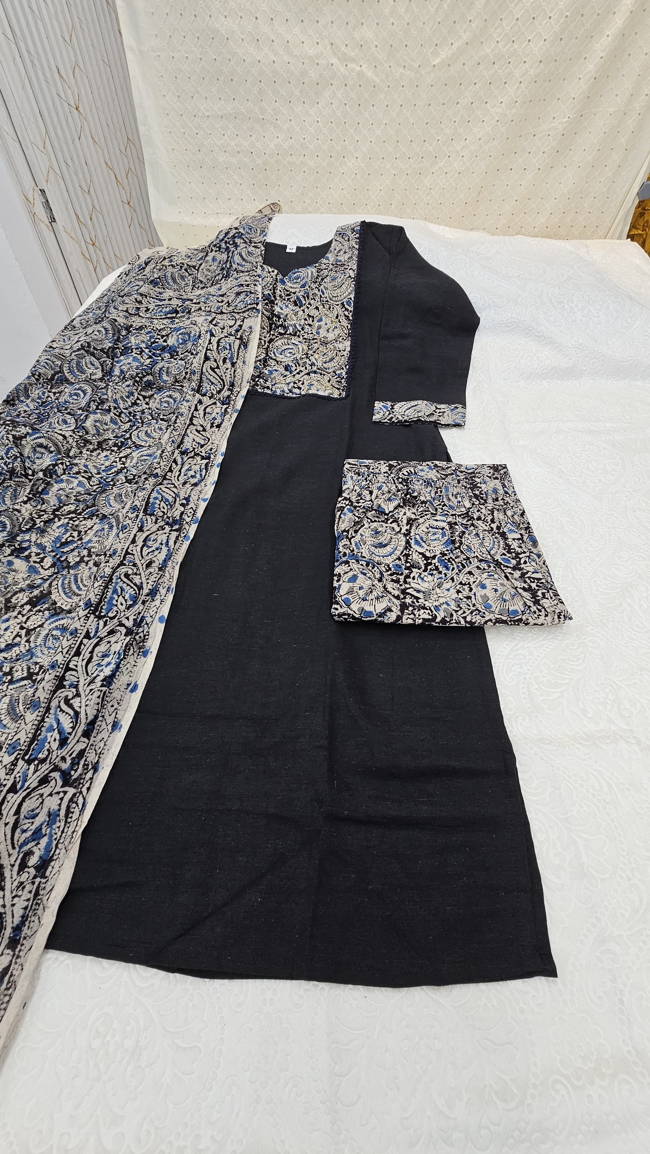 Cotton Kurta Set with Kalamkari Dupatta