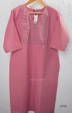 Dusty rose cotton lined 3-piece ethnic set with V-neck pintuck yoke, matching pant and textured tassel dupatta.
