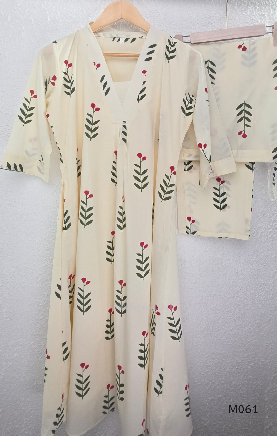 vory cotton lined 2-piece A-line set with green stem and pink blossom print, V-neck, relaxed fit, one pocket.