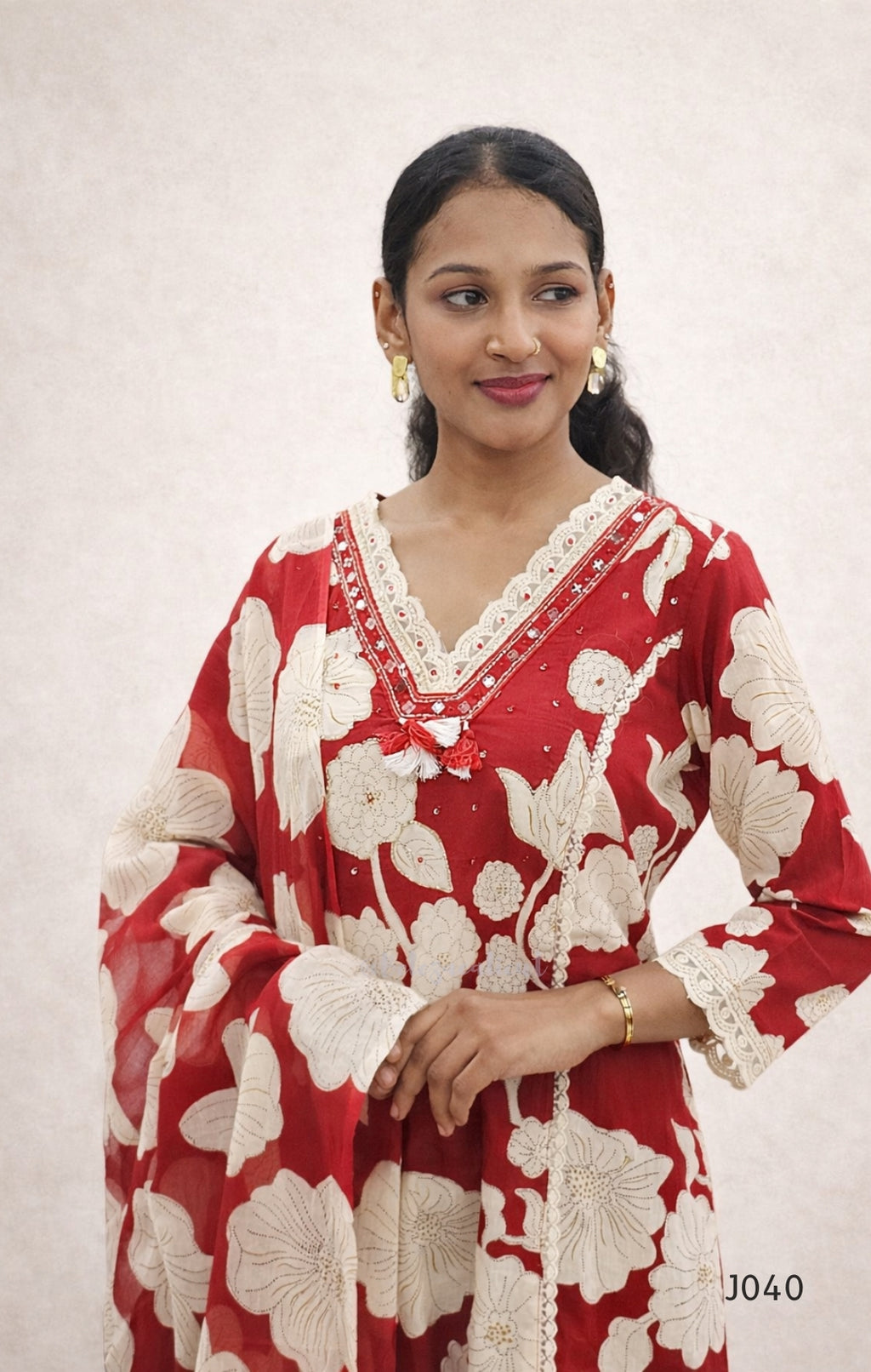 RedCottonPrintedKurtaSetwithDupatta