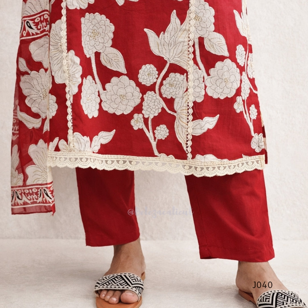 RedCottonPrintedKurtaSetwithDupatta
