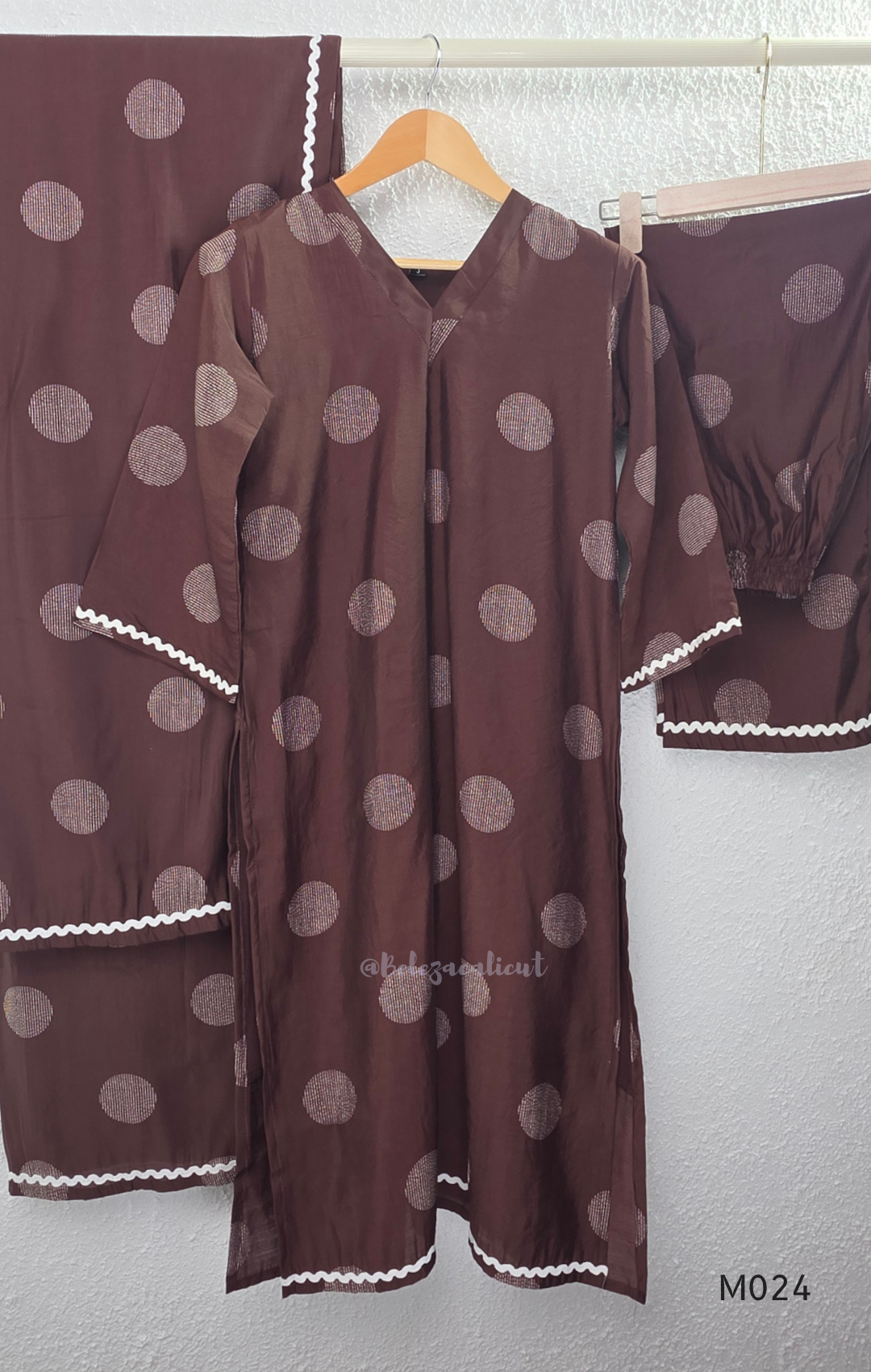 Mul chanderi 3-piece churidar set with large circle print, matching dupatta and bottom, white scallop-style border, available in brown, olive, maroon, and black.