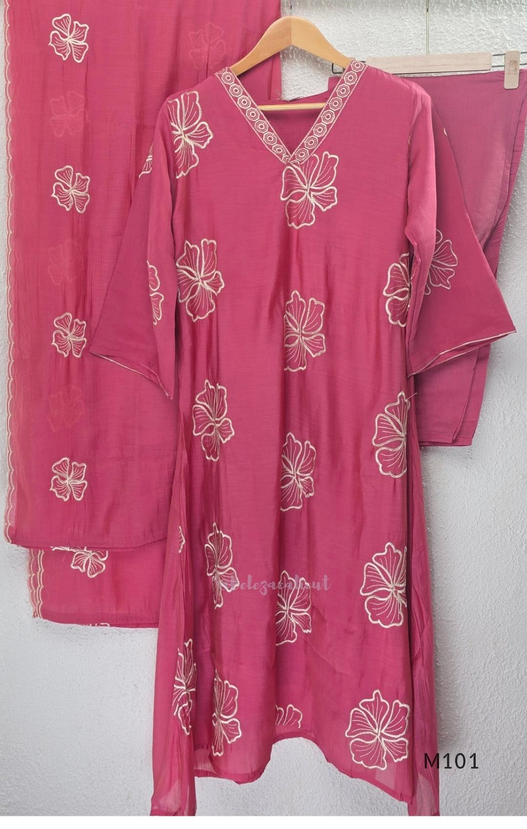 Pink Mul Chanderi A-line churidar set with floral embroidery, matching straight-leg bottom and floral dupatta at Beleza, Calicut.