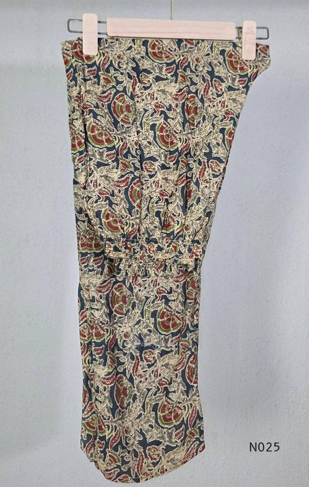 Bottle green Chanderi-blend churidar set with a printed yoke, patterned cotton straight pants and a printed cotton dupatta. - view 6
