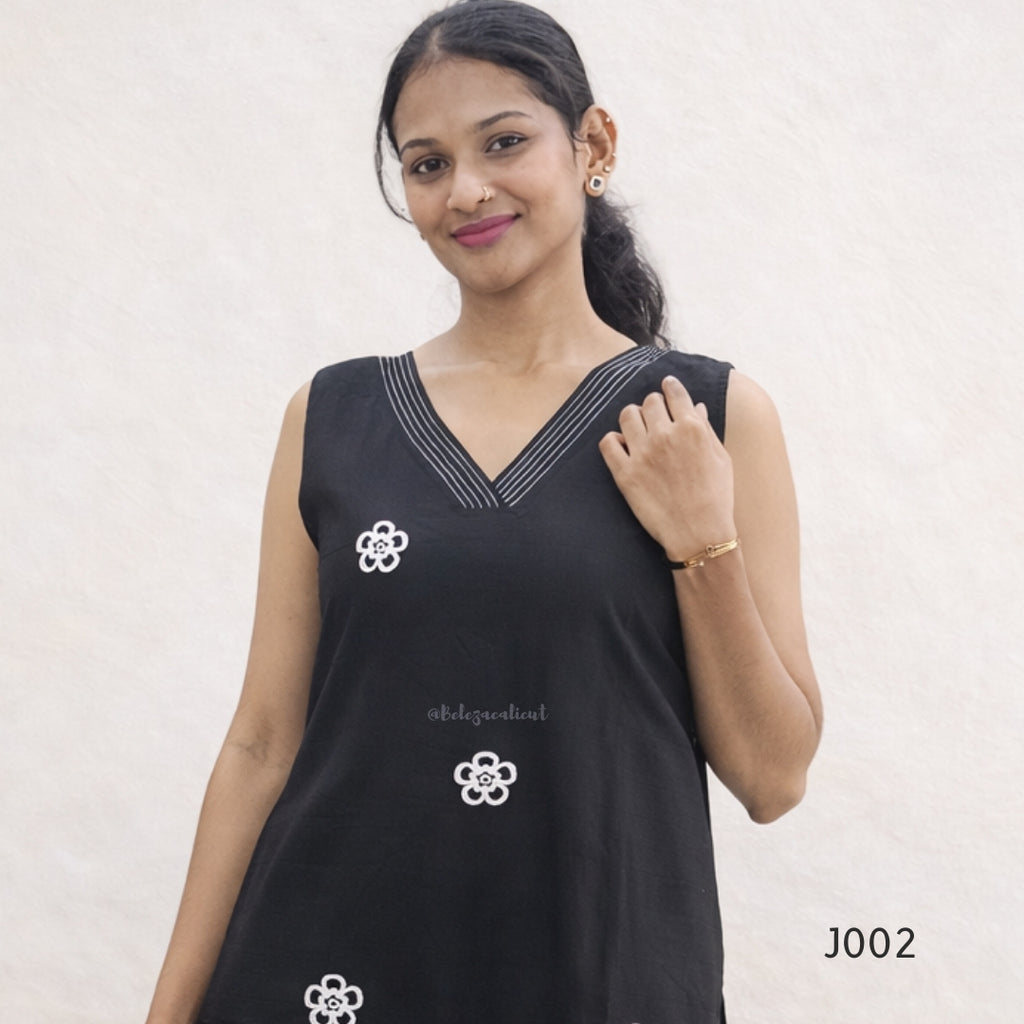 Black Cotton Embroidered Straight Kurti