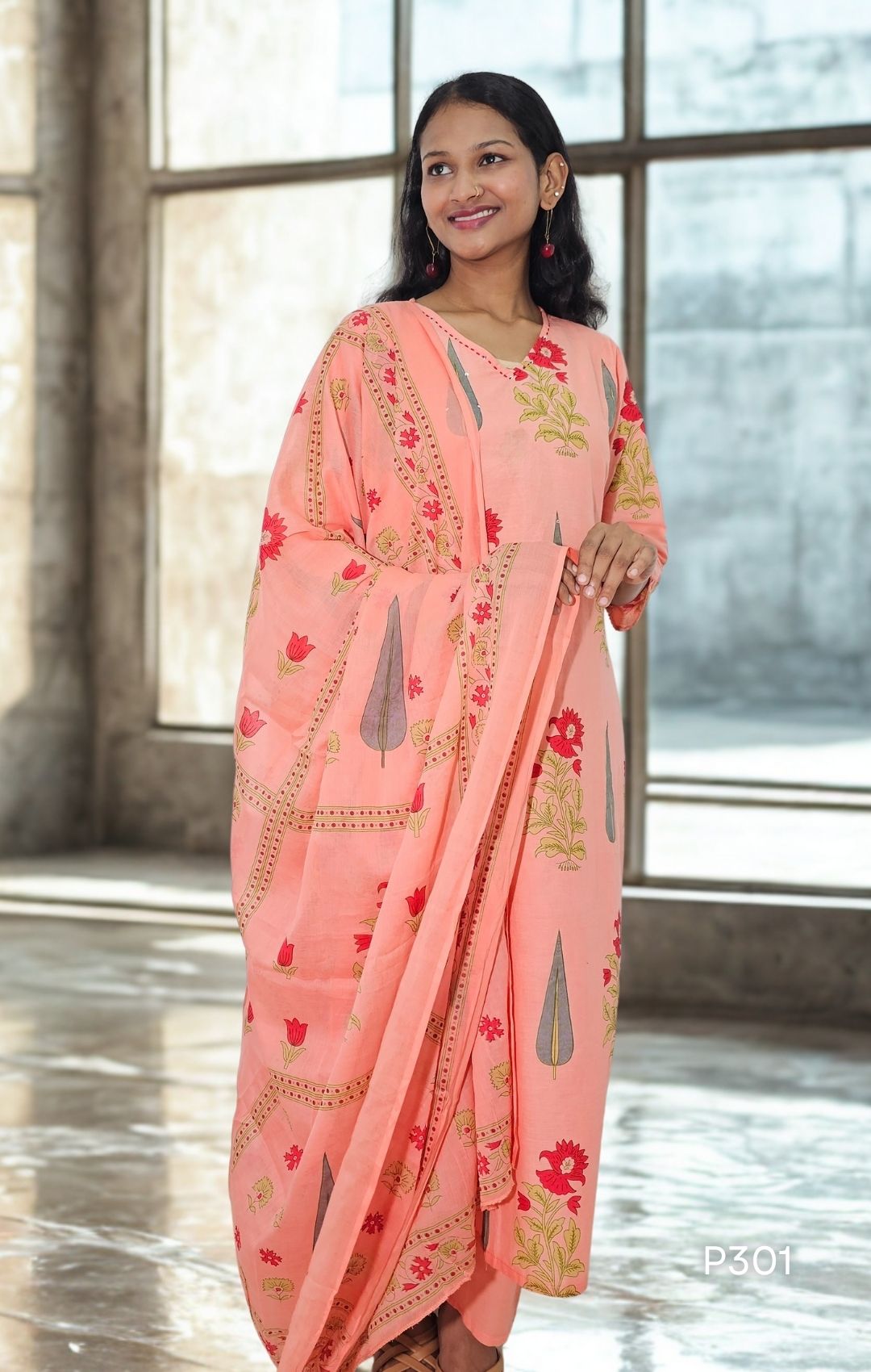 Peach Blossom Printed Kurta Set_1