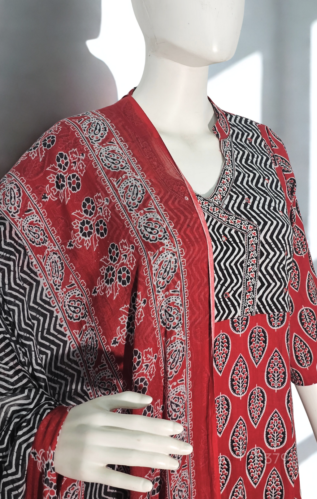 Crimson Leaf Cotton Kurta Set