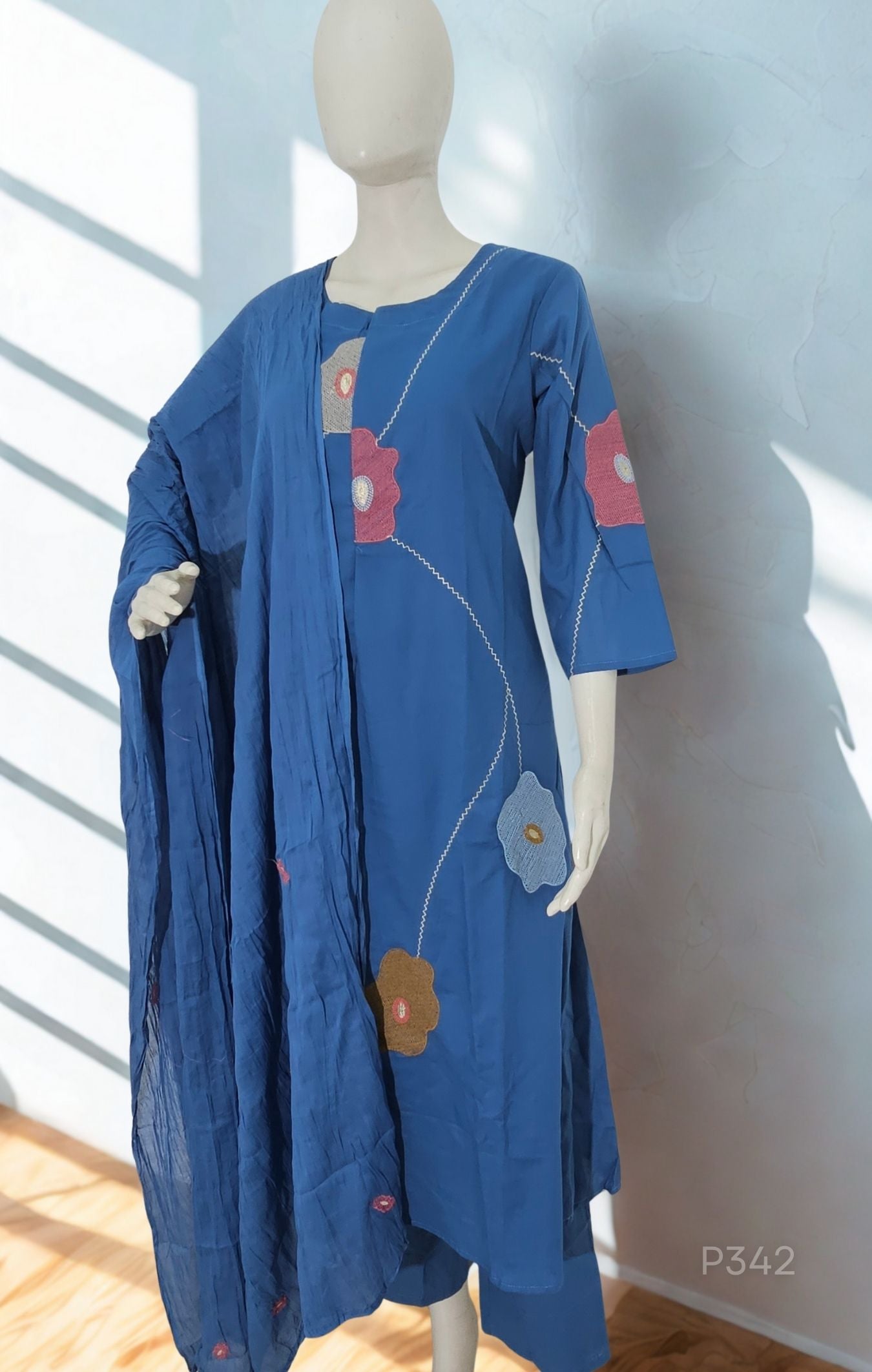 Ocean Bloom Mul Cotton Kurta Set2