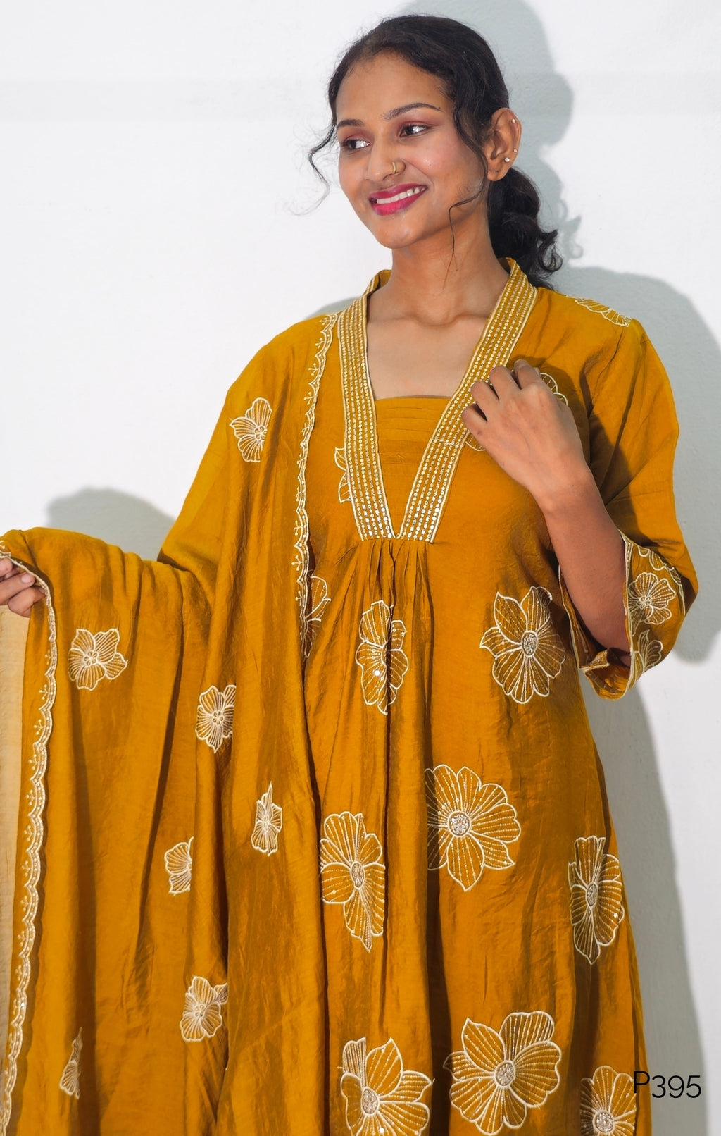 P395_MulChanderiA-LineEmbroideredV-NeckKurtaSet_Yellow_3