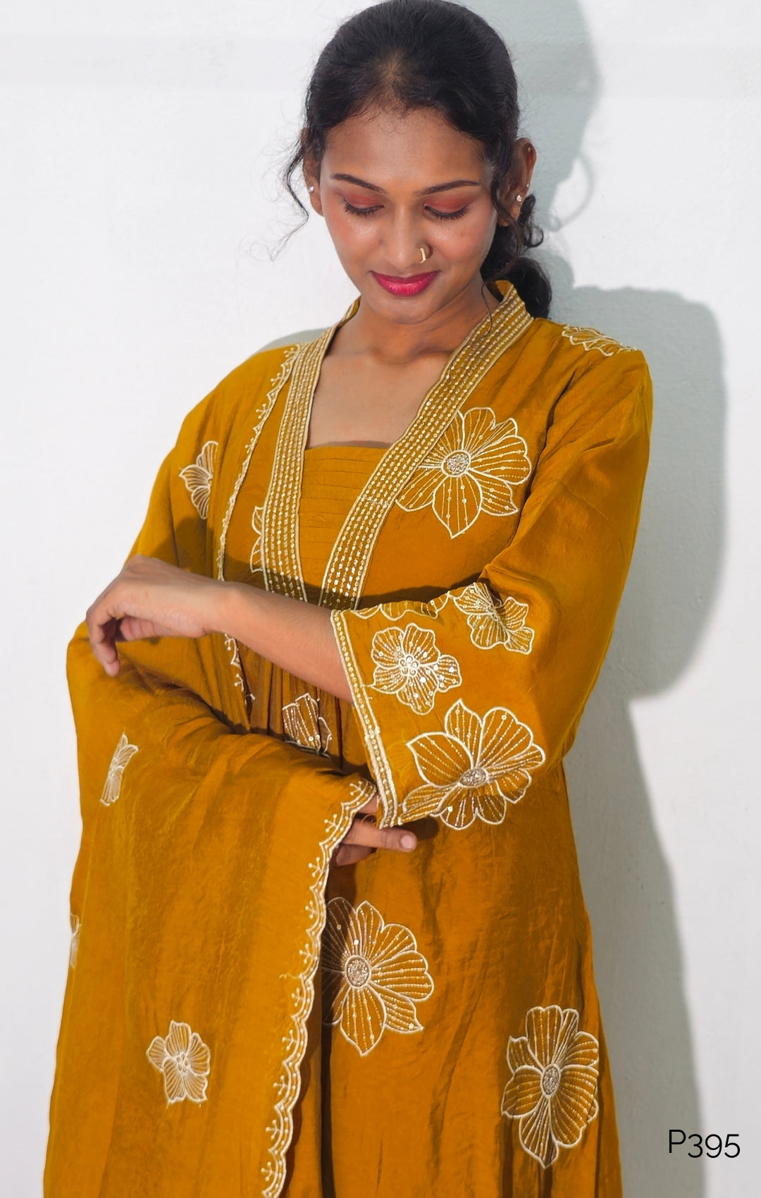 P395_MulChanderiA-LineEmbroideredV-NeckKurtaSet_Yellow_5