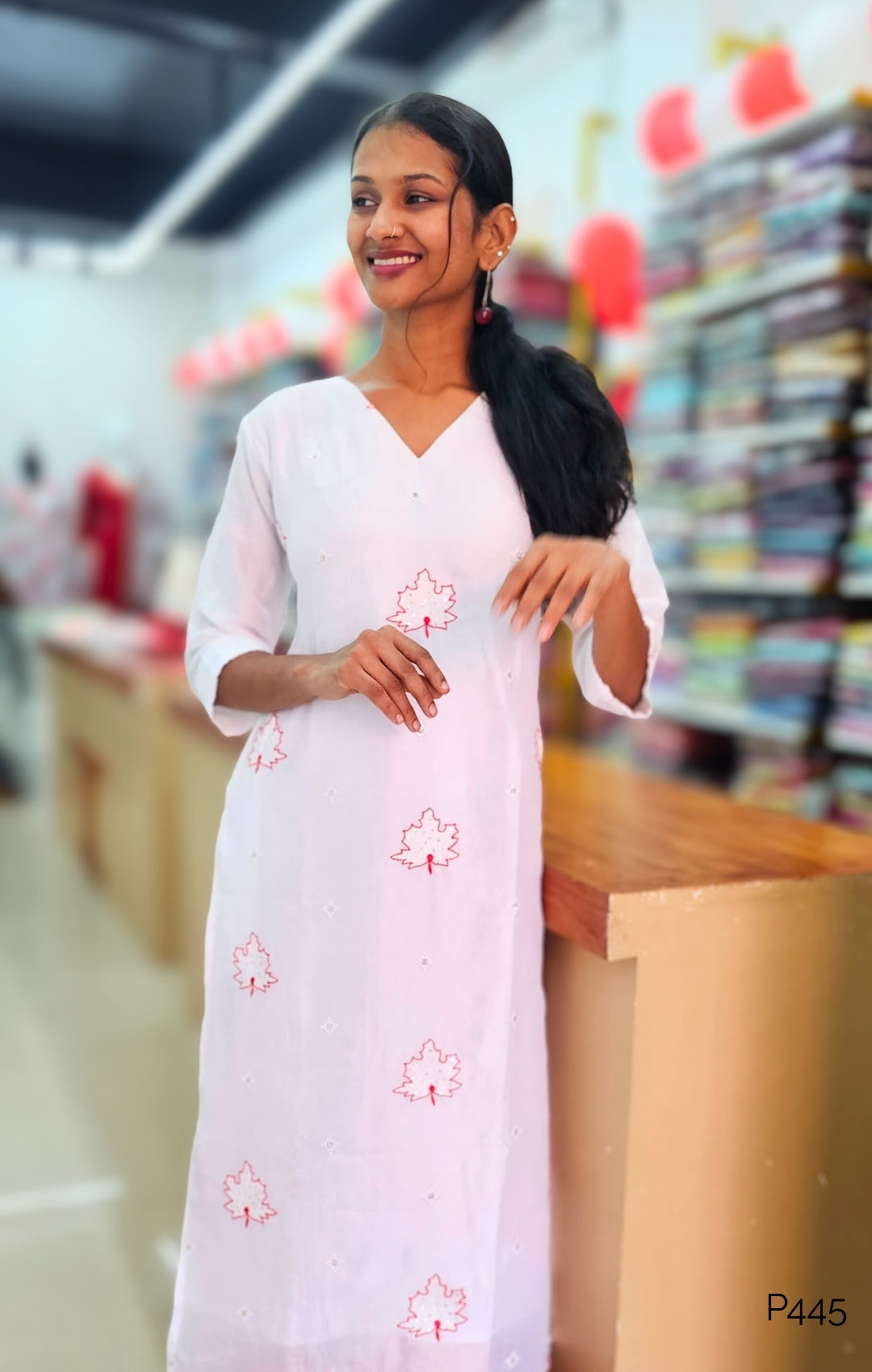 P445_WhiteMulChanderiKurti_2