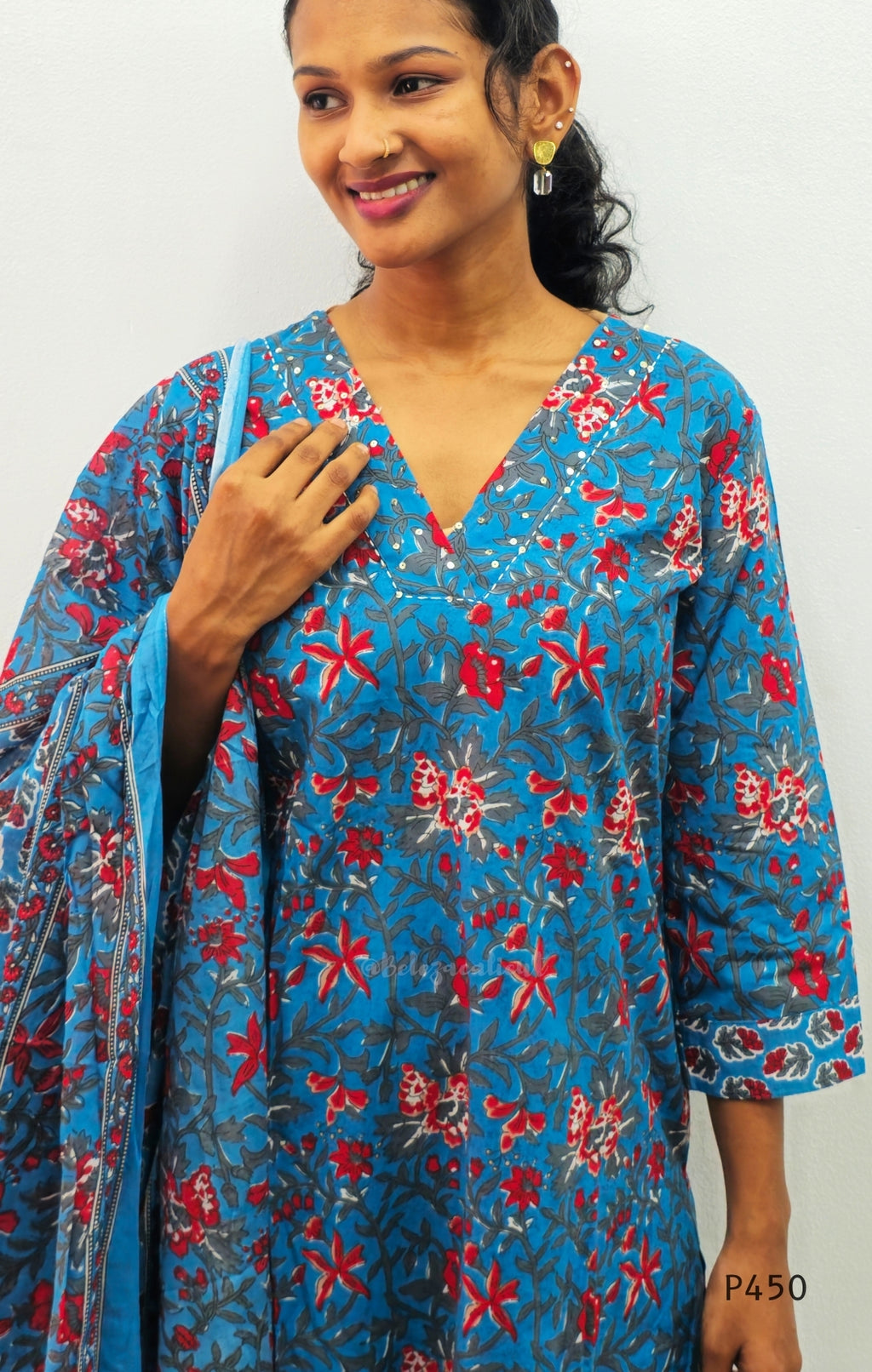 P450_BlueCottonFloralPrintedSet_2