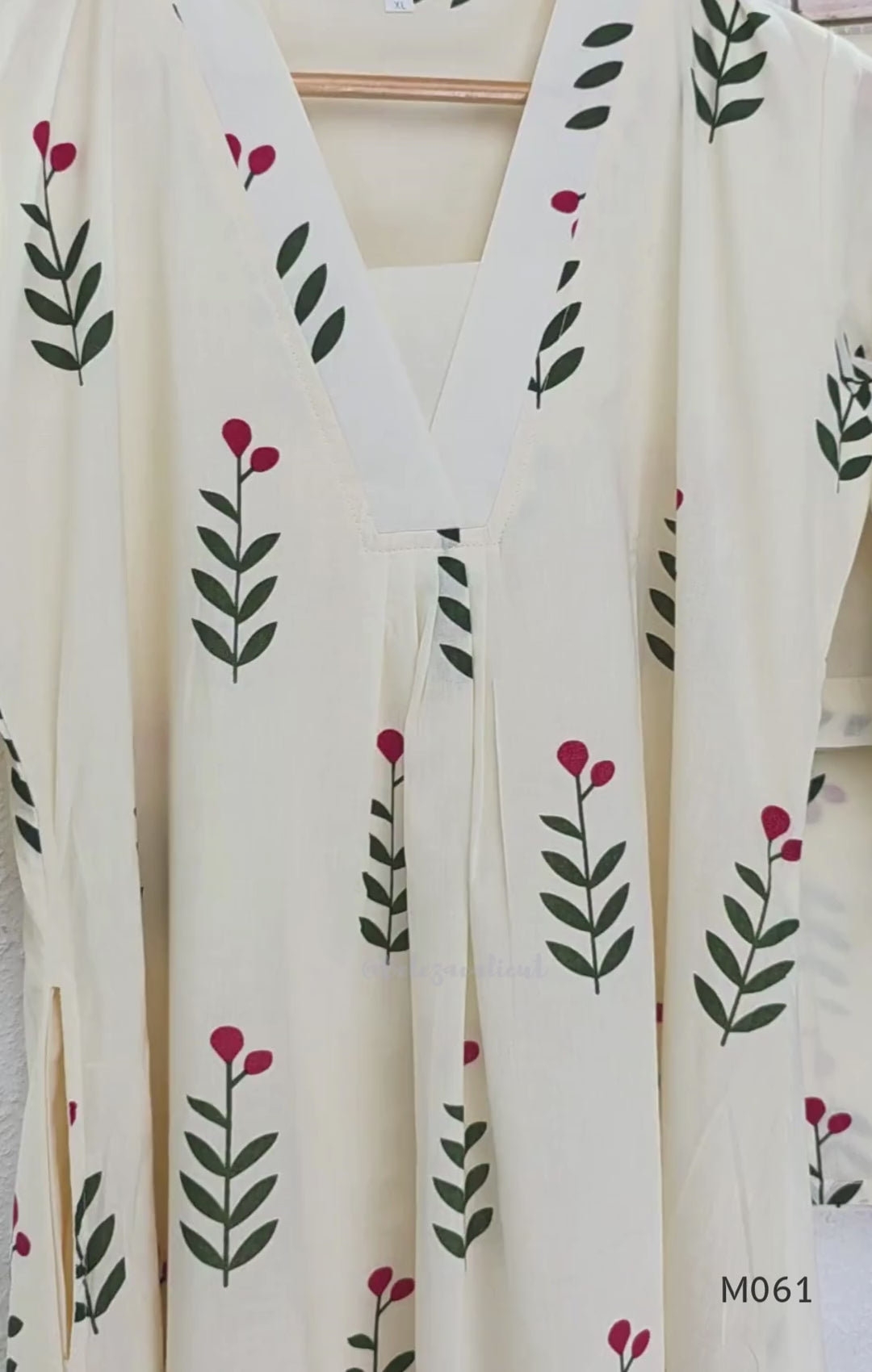 vory cotton lined 2-piece A-line set with green stem and pink blossom print, V-neck, relaxed fit, one pocket.